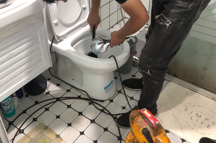 兴仁疏通下水道